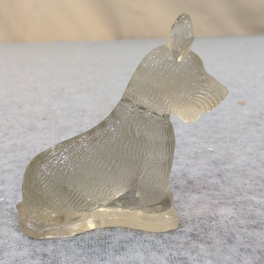 Vintage Miniature Translucent Glass Scottie Dog Figurine Scottish Terrier Decor - Picture 3 of 5